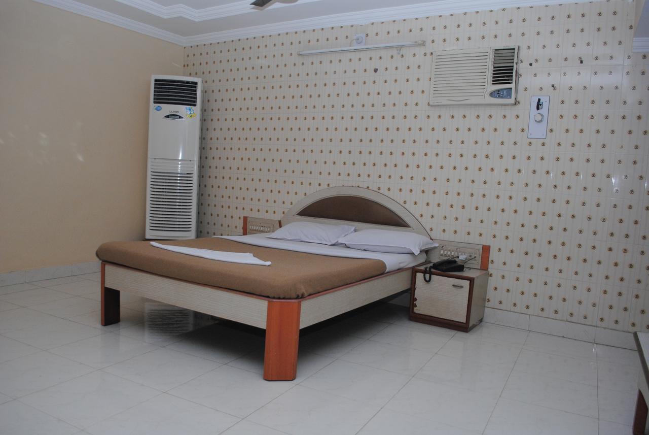 Hotel Pancharatna Paradise Udupi Exteriör bild