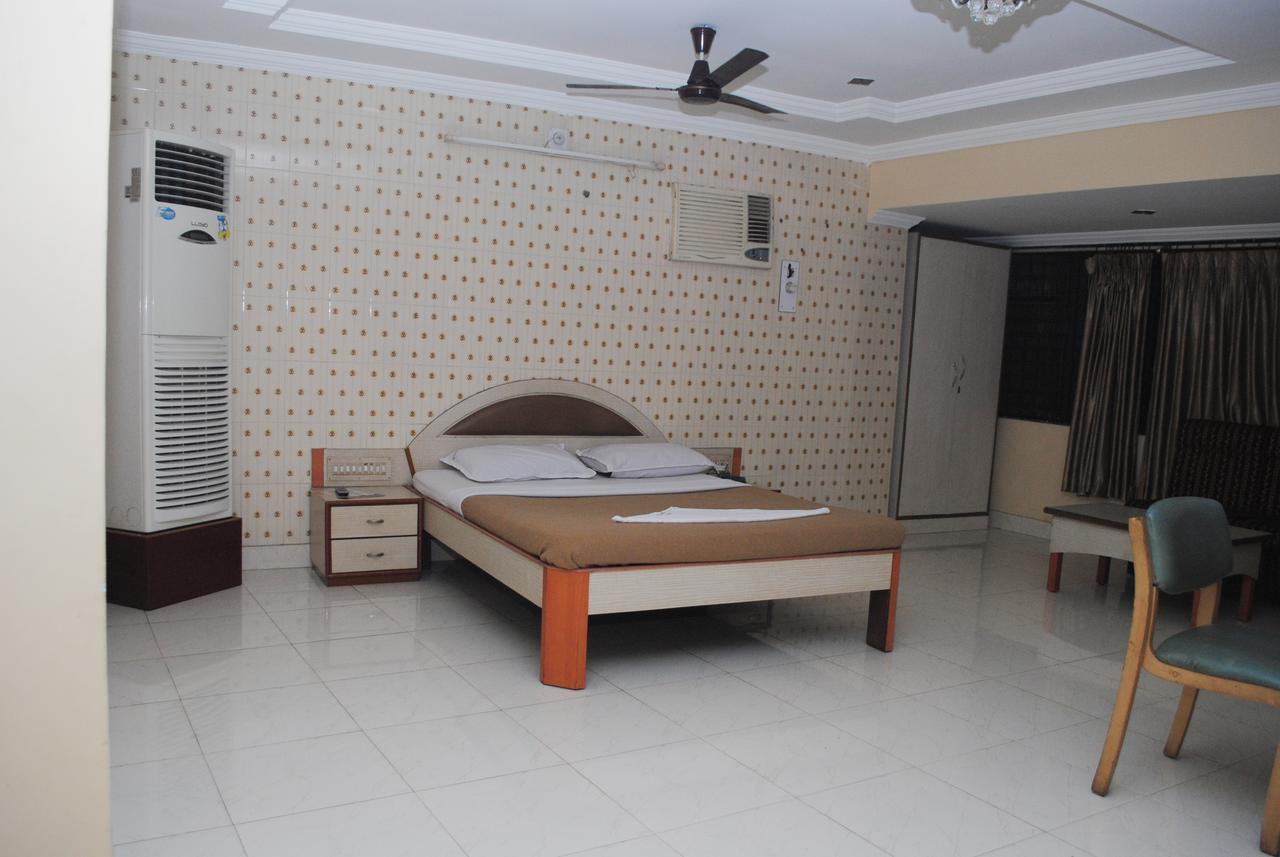 Hotel Pancharatna Paradise Udupi Exteriör bild